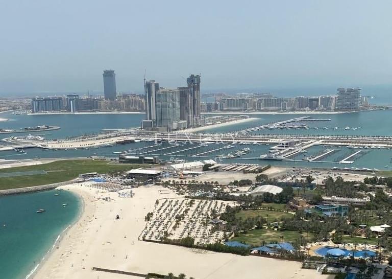 High-end luxury homes in Dubai with premium features.