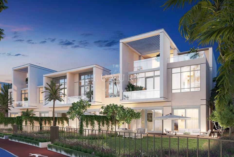 Majestic Dubai mansions for sale with exquisite designs.