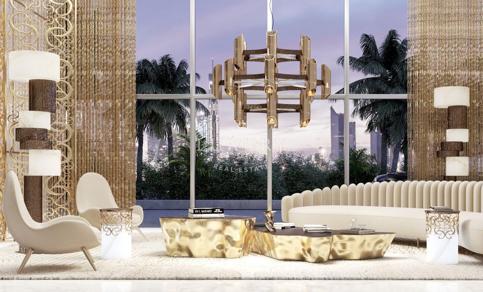 Expansive Dubai mansions for sale with high-end features.